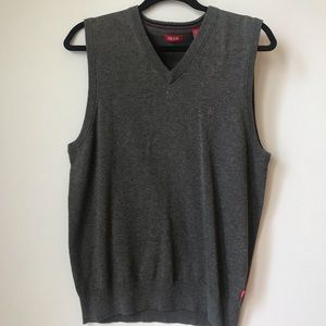 IZOD Men’s Sweater Vest V-neck Gray